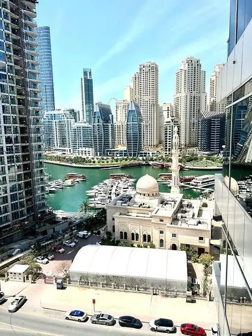 Brand New Marina Opal Huge 1Br Lägenhet Dubai